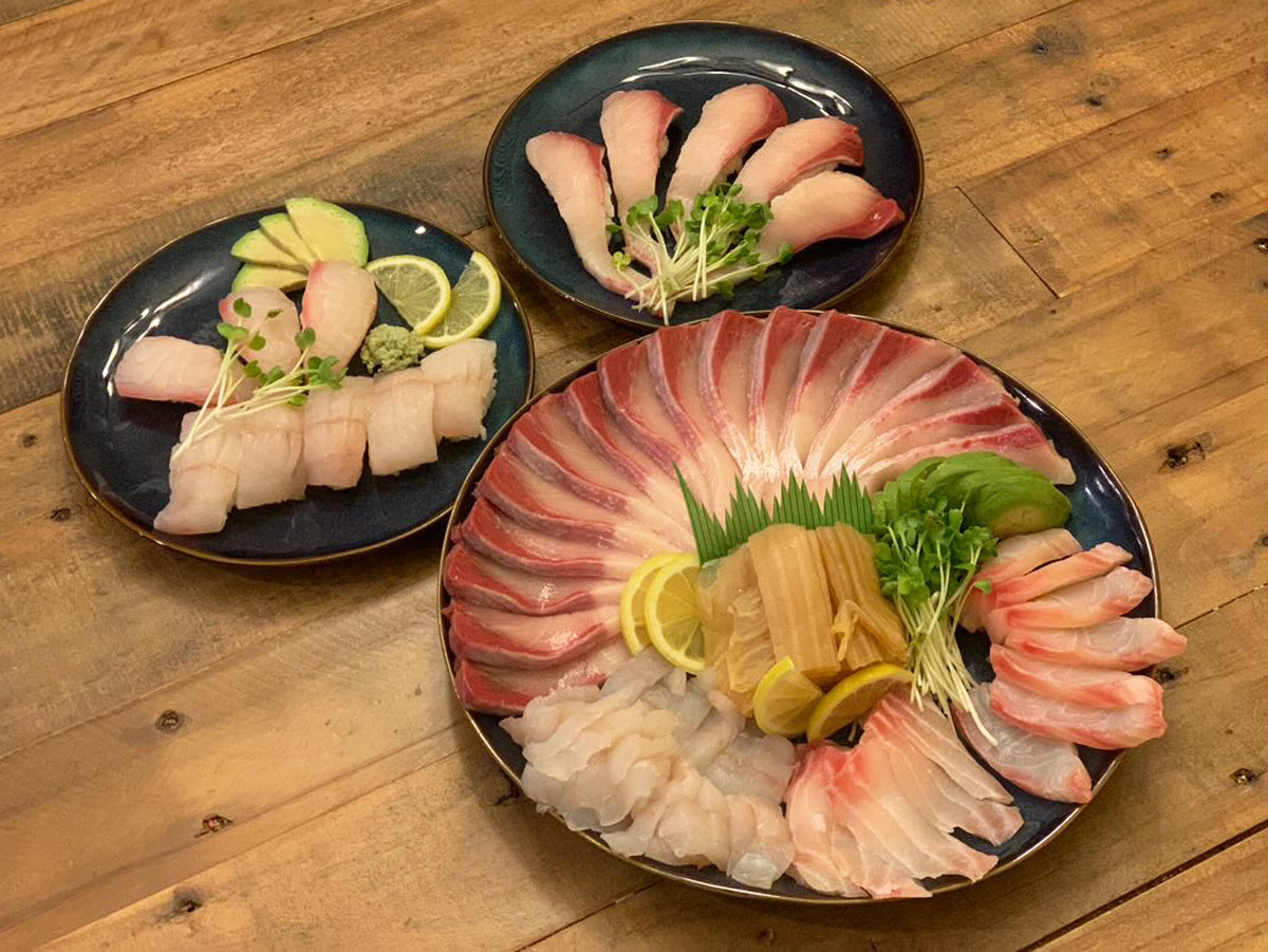 Hamachi (Yellowtail) Sashimi Set - Belly & Back Loin [방어회]