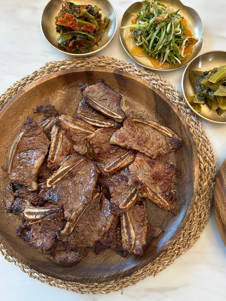 Marinated LA Galbi - Premium Bone In Short Ribs Center Cut [양념갈비]