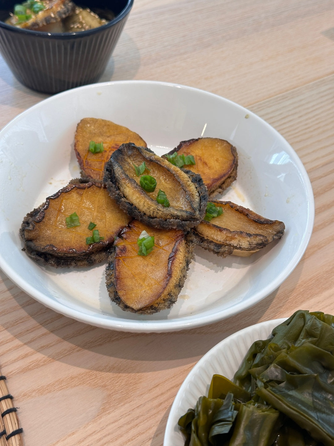 Cooked Abalone [자숙스테이크전복]