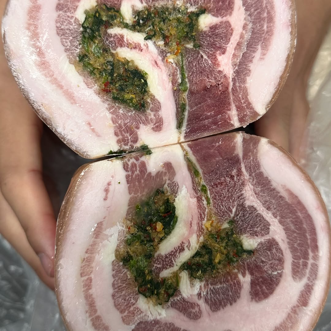 Pork Belly Porchetta (삼겹살 뽀르게따)